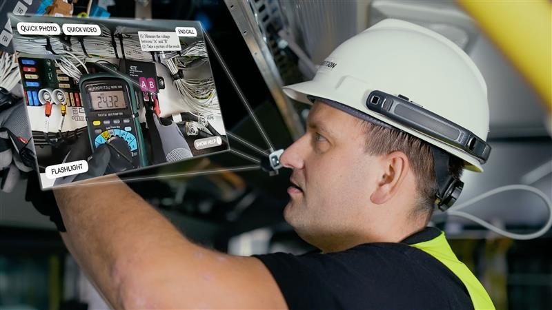 Remote expert using SkillWorx from Transition Technologies PSC