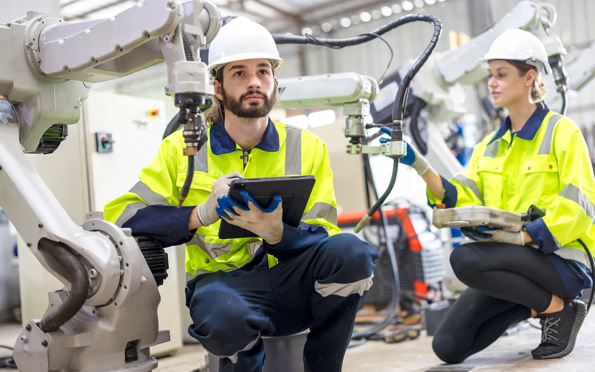 Industry 4.0 Use Cases: 13 Examples with Real Results