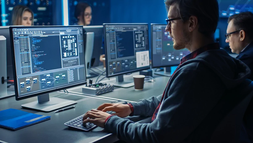 Personne interagissant avec un écran tactile affichant un réseau de connexions menant à un nœud central d'IA, représentant l'intelligence artificielle et le traitement des données.